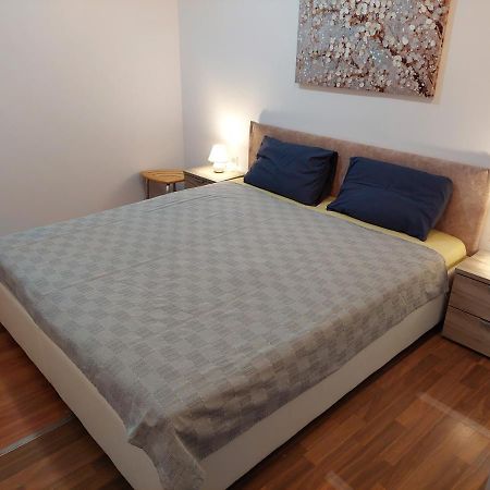 Apartman Anita Йесенице Екстериор снимка